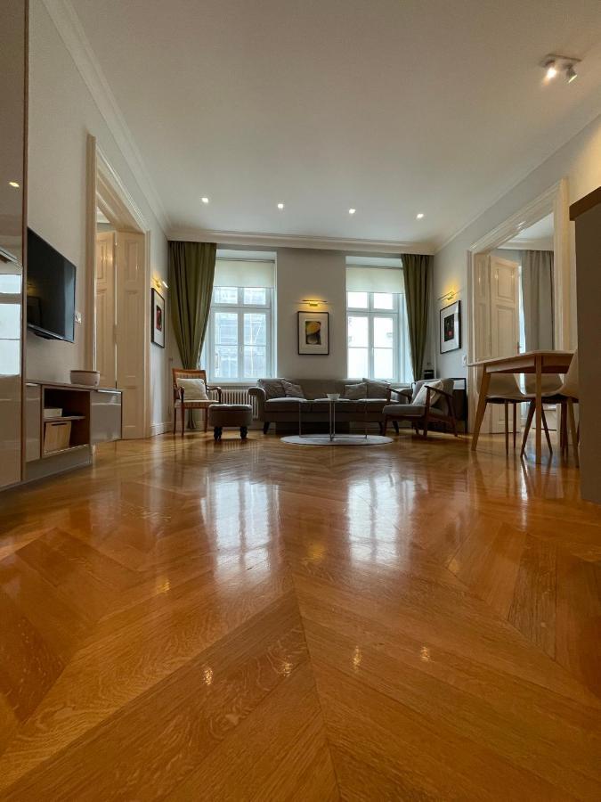 Luxury 2Br Apartment Neubaugasse Vienna Esterno foto